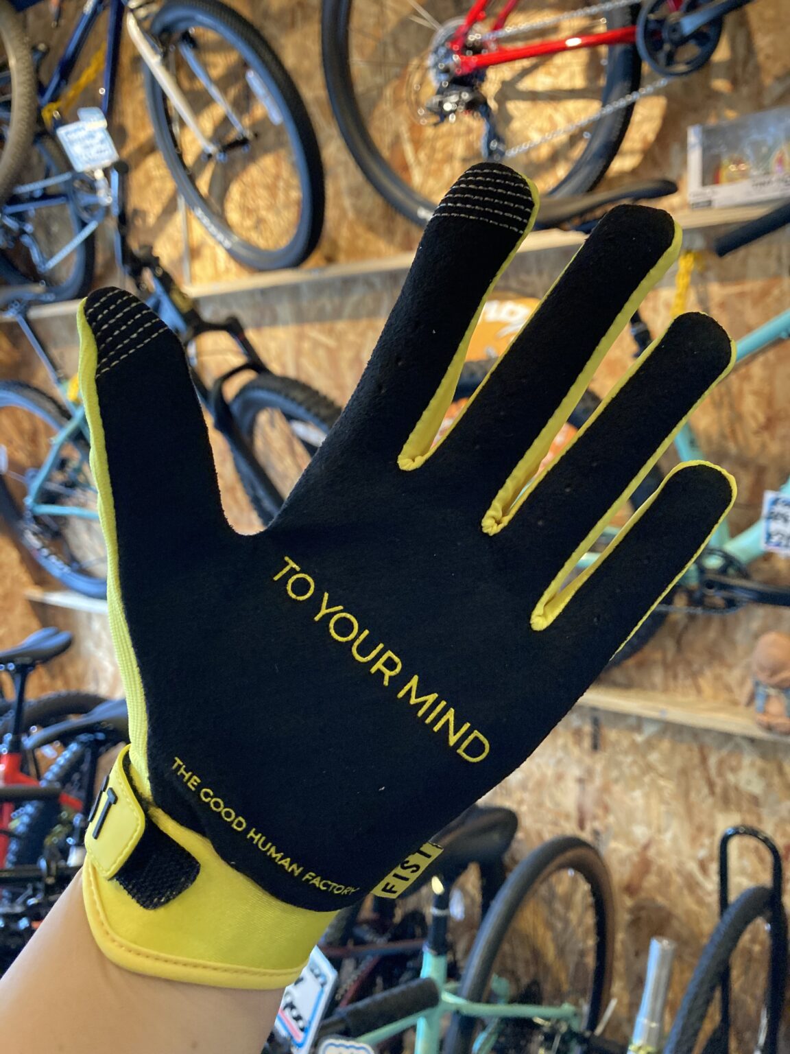 Fucking Awesome Stamp Gloves ファッキンオーサム手袋 - 小物